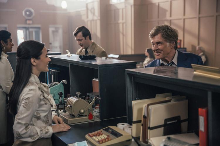 Der optræder talrige tikkende ure på lydsiden, når Robert Redford som aldrende bankrøver begår røverierne i filmen 'Den sidste gentleman'. Foto: Scanbox