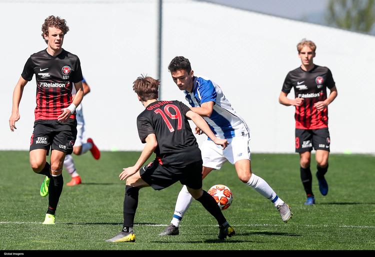 Efter sejr over blandt andre Roma og Manchester United måtte FC Midtjyllands talenter overgive sig mod FC Porto. Foto: Global Media Group/Ritzau Scanpix