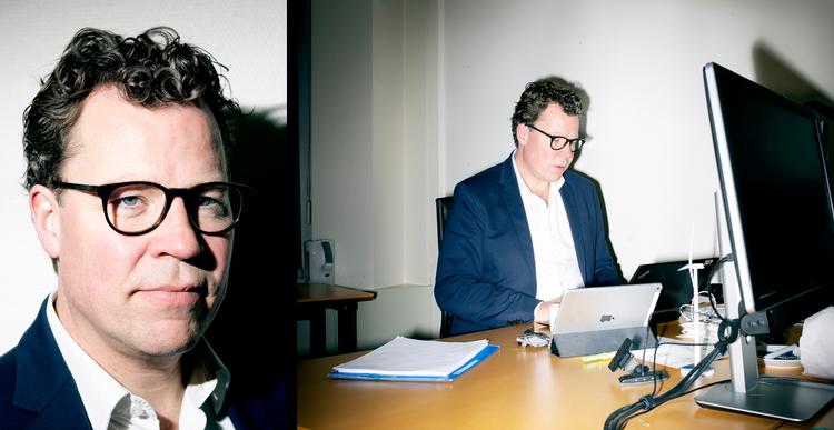 Som en fortaler for et mere føderalt EU oplever Morten Helveg Petersen ofte at blive angrebet på sin danskhed: »Jeg kan ikke have det. Jeg bliver virkelig rasende. Der er fandengaleme ikke nogen, der skal tage det danske fra mig«, siger han. Foto: Jens Hartmann Schmidt/POLFOTO