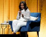 
    (ARKIV) Michelle Obama åbnede sin  multi-city book tour i  Chicago, 13 november 2018. (Foto: JIM YOUNG/Ritzau Scanpix)


   Foto: Jim Young/Ritzau Scanpix