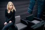 
    Danske forældre tager til Holland for at få klippet deres børns tungebånd af en hollandsk ekspert for at afhjælpe symptomer som refluks, kolik, udtaleproblemer osv. Det har Marie gjort med begge sine børn - og hun har også fået klippet sit eget tungebånd i Holland. Danske læger fraråder indgrebet, men Marie har haft stor glæde af det. 
   Foto: Emma Sejersen/POLFOTO