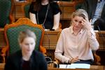Politikere fra Enhedslisten politianmelder Venstres Britt Bager og Marcus Knuth efter sager om anynome donationer.  Foto: Jens Dresling/POLFOTO