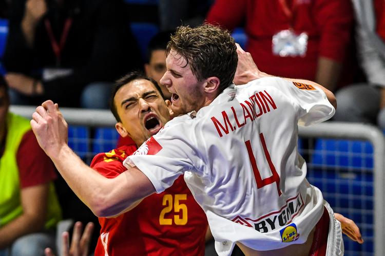 Magnus Landin og co. blev dukket i Montenegro.  Foto: Savo Prelevic/Ritzau Scanpix