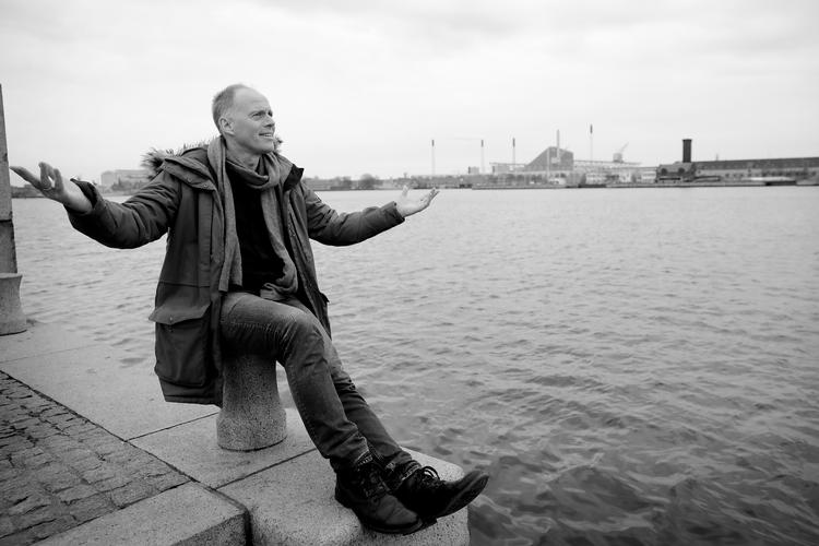 
Den norske forlagsredaktør og forfatter Geir Gulliksen har skrevet romanen 'Historie om et ægteskab', der blev et gennembrud for ham i 2016.  Senest på dansk er udkommet 'Se på os nu'. 
   Foto: Jens Dresling (arkiv)