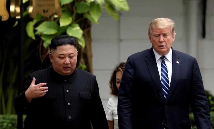 Nordkorea Kim Jong-un og USA's Donald Trump mødtes i februar i Hanoi, Vietnam. Arkivfoto. Foto: Leah Millis/Ritzau Scanpix