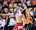 Der blev taget fat, da GOG og Århus indledte gruppespillet, hvor de er to pladserne i semifinalerne på spil.
   Foto: Ernst van Norde/Ritzau Scanpix
