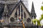 Eksperter stiller spørgsmålstegn ved, om flere af de øvre mure kan modstå vindstød på over 90 km. i timen. 
    (Photo by BERTRAND GUAY / AFP)
   Foto: Bertrand Guay/Ritzau Scanpix