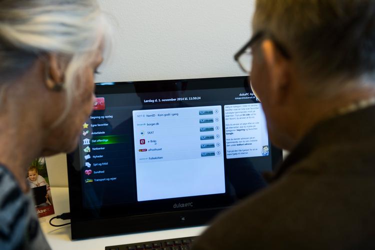 Der er stor forskel på ældre medarbejderes digitale færdigheder - men har chefen besluttet sig for at seniorer generelt har svært ved at lære nyt, så kan det afgøre udfaldet af en fyringsrunde. 
   
   Foto: Ida Munch/POLFOTO