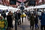 Pendlere mellem Lolland-Falster, Sydsjælland og København får på onsdag 45 minutters kortere rejsetid dagligt (Arkivfoto.)
   Foto: Jesper Mortensen/POLFOTO