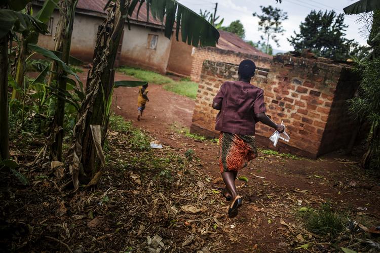 18 mennesker er døde efter voldsom regn i Uganda, oplyser Røde Kors. Heraf er 17 børn. Arkivfoto Anders Rye Skjoldjensen