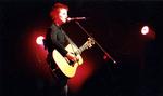 Dolores O’Riordan druknede i et badekar på et hotelværelse i London i januar 2018. Her ses hun på Roskilde Festival i 1995. Foto: Jan Grarup