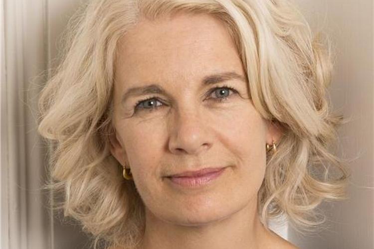Renée Knight debuterede med 'Disclaimer', som Hollywood har købt rettighederne til. 'Sekretæren' er hendes anden bog.  Foto: Curtis Brown, PR. 
