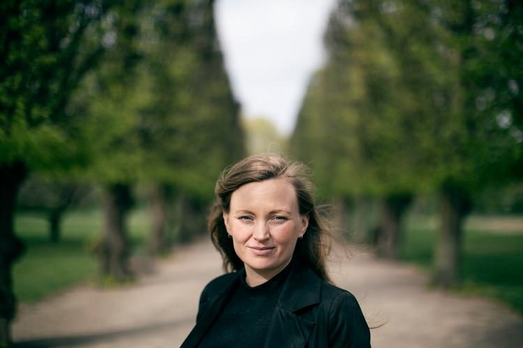 »På det her område tror jeg faktisk ikke, at forsvaret i dag ved, hvad der foregår i egen butik«, siger Marie Sihm om omfanget af krænkelser af kvindelige soldater. 
   Foto: Jens Hartmann Schmidt