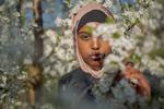 Abira Ali bor på Udrejsecenter Sjælsmark. Hun går i 9. klasse og forbereder sig til sin eksamen. Hun kom til Danmark i 2013 og står nu foran tvangshjemsendelse.  Foto: Miriam Dalsgaard/POLFOTO