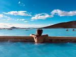 Mývatn Nature Baths er et mindre kendt alternativ til det efterhånden overturistede Blue Lagoon. Her er næsten ingen mennesker. Foto: Camilla Egeborg Møller