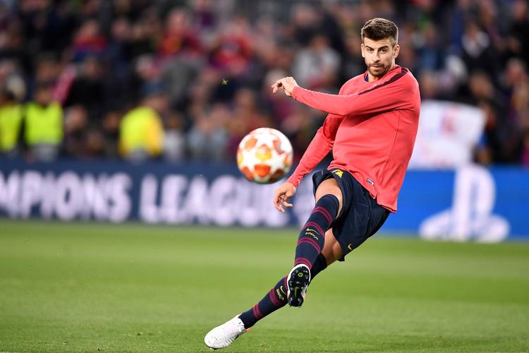 På grund af sin gode teknik har Gerard Piqué fået tilnavnet Piquénbauer med henvisning til tyske Franz Beckenbauer.
   Foto: Jose Jordan/Ritzau Scanpix