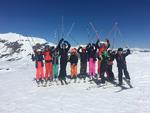 På en SkiCamp i Østrig vokser de små børn sig store på pisterne i det bjergtagende landskab.   Foto: Bo Moshage