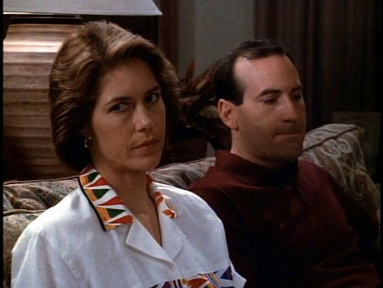 Er Cindy fra 'Beverly Hills 90210' verdens bedste mor? Nej, sgu da. Ingen slår din mor. Hyld hende på søndag.  Foto: Twentieth Century Fox
