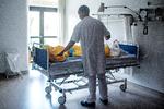 
På Infektionsmedicinsk Afdeling på Hvidovre Hospital gjorde man i 2014 klar til at modtage patienter, som var smittet med ebola.  Foreløbig har der dog ikke været et eneste tilfælde i Danmark.
   Foto: Katinka Hustad/POLFOTO