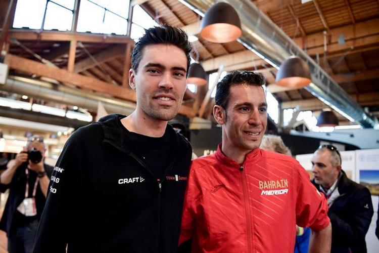 Tom Dumoulin (t.v.) og Vincenzo Nibali sendes af sted som nr. 1 og 9, når Giro d'Italia i morgen indledes med en 8 km enkeltstart i Bologna. Foto: LaPresse - D'Alberto / Ferrari / Paolone / Alpozzi. 