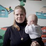 Maja Krowicki deltog som tilskuer til paneldebat om nomeringer og vilkår for forældre og børn i Øbro-hallen. Foto: Jens Hartmann Schmidt