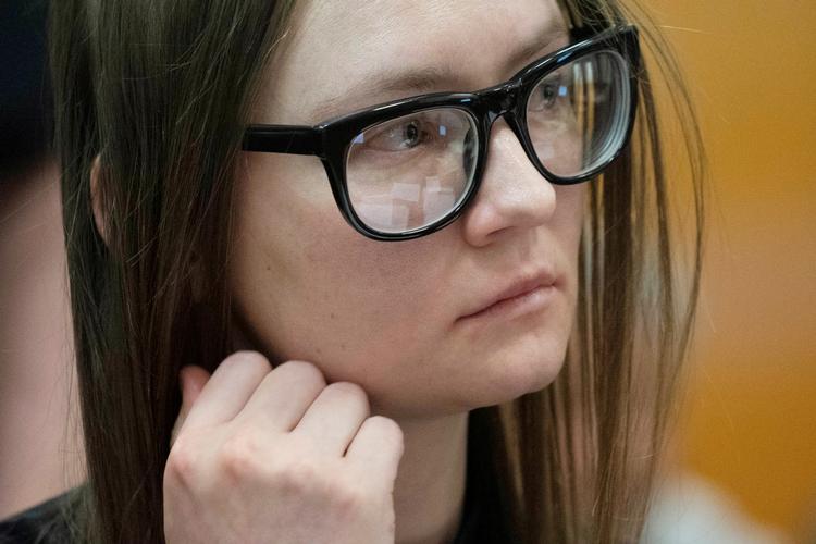 
Hun blev kendt som Anna Delvey, men det var under hendes virkelige navn, at Anna Sorokin blev idømt ni års fængsel for bedr Foto: Pool/Ritzau Scanpix