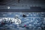 Vester Voldgade blev for få år siden istandsat og gjort til en attraktiv for fodgængere og cyklister. Nu skal den lægge asfalt til indkørslen til en stor p-kælder under Dantes Plads. Foto: Ditte Valente/POLFOTO