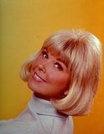 Ganske mange kender kun Doris Day for hendes eviggrønne, lemfældigt spansk betitlede pophit ’Que sera sera’ med fortsættelsen ’Whatever Will Be, Will Be’, som hun sang i Hitchcockfilmen ’Manden der vidste for meget’, men hun var så meget mere end den. (AP/POLFOTO/arkiv)
   Foto: Anonymous/Ritzau Scanpix