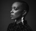 Jamila Woods vil både være Betty Davis,  Muddy Waters, Miles Davis og Eartha Kitt, og så synger hun om at være vred på sin egen bløde måde. Foto: Bradley Murray