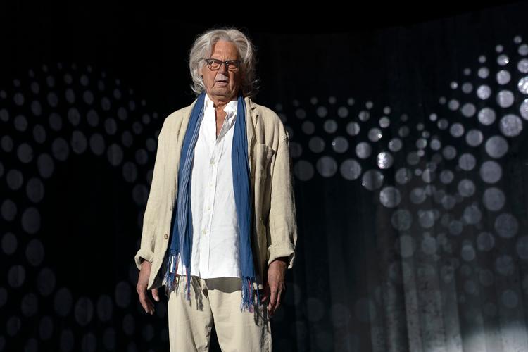 
Cirkusrevyen på Bakken har premiere på torsdag med Ulf Pilgaard, Lisbet Dahl, Henrik Lykkegaard, Lise Baastrup og Karsten Jansfort på scenen. På billedet er Ulf Pilgaard i rollen som Jørgen Leth. Foto: Keld Navntoft/Ritzau Scanpix