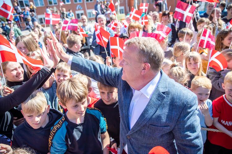 Lars Løkke Rasmussen lancerede  i sidste uge sit nye store velfærdsløfte til 69 milliarder kroner. Nogle faktatjek kan ende som pindehuggeri, men det er vigtigt, at der er så meget styr på milliarderne, at debatten kan komme til at handle om de centrale politiske valg.

 Foto: Frank Cilius/Ritzau Scanpix