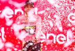 Siden Giro d'Italias start i lørdags har den 29-årige slovener Primoz Roglic var fast hovedrolleindehaver i det lyserøde podieshow efter etaperne. Foto: Luk Benies/Ritzau Scanpix