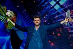 Hollandske Duncan Laurence fejrer sejren ved den 64. udgave af Eurovision Song Contest i Tel Aviv, Israel, lørdag aften. Foto: Jack Guez/Ritzau Scanpix