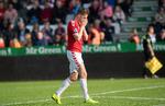 Kjartan Finnbogason var knust, da Vejle tabte 2-0 til Hobro og rykkede ned, efter at han havde brændt straffespark. Foto: Claus Fisker/Ritzau Scanpix