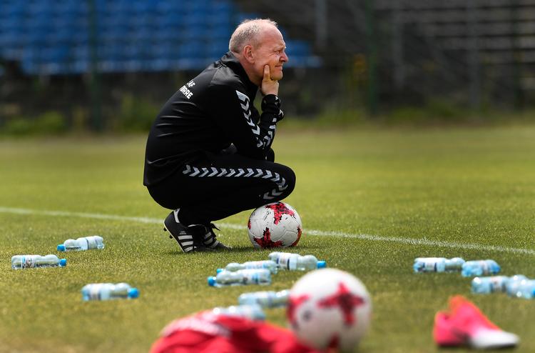 Niels Frederiksen offentliggør sin trup i Hornbæk IF i eftermiddag, så Victor Nelsson og Jacob Bruun Larsen med barndom i klubben er nok ret sikre på udtagelse. 
   Foto: Lars Poulsen/Ritzau Scanpix