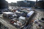 Byggeriet er i gang på Københavns Rådhusplads. Men metroen forsinkes og åbner tidligst i september.  Foto: Jens Dresling/POLFOTO