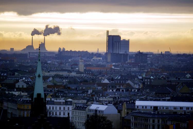 Er Venstres klimamål i 2030 det samme som Socialdemokratiets, som Venstre selv hævder? Politiken faktatjekker. 
   Foto: Thomas Borberg/POLFOTO