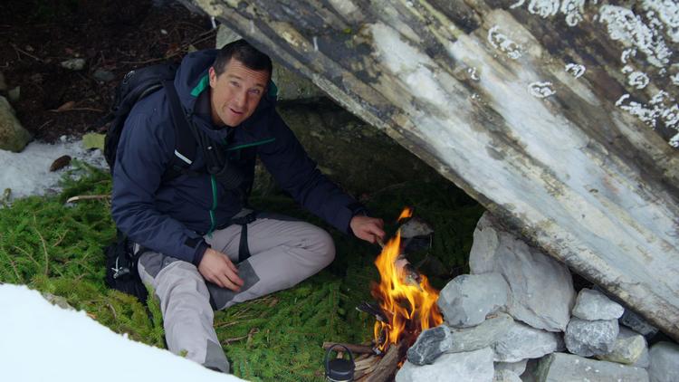Selv om Bear Grylls gør hvad han kan bliver kampen mod naturen aldrig rigtig vild. 