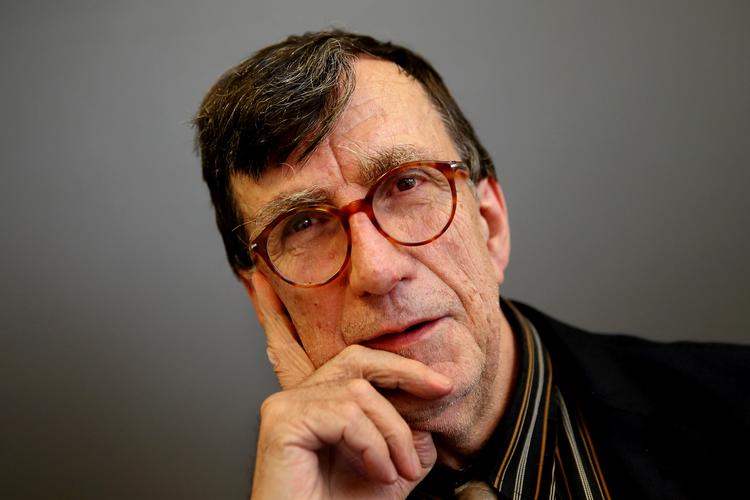 Den verdensberømte franske filosof, Bruno Latour, besøger København i den kommende uge. Politiken har mødt ham i Paris.
   Foto: Finn Frandsen