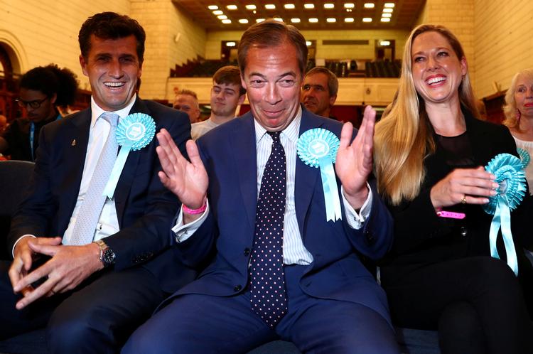 Nigel Farage vandt stort i England og Wales. 
   Foto: Hannah Mckay/Ritzau Scanpix