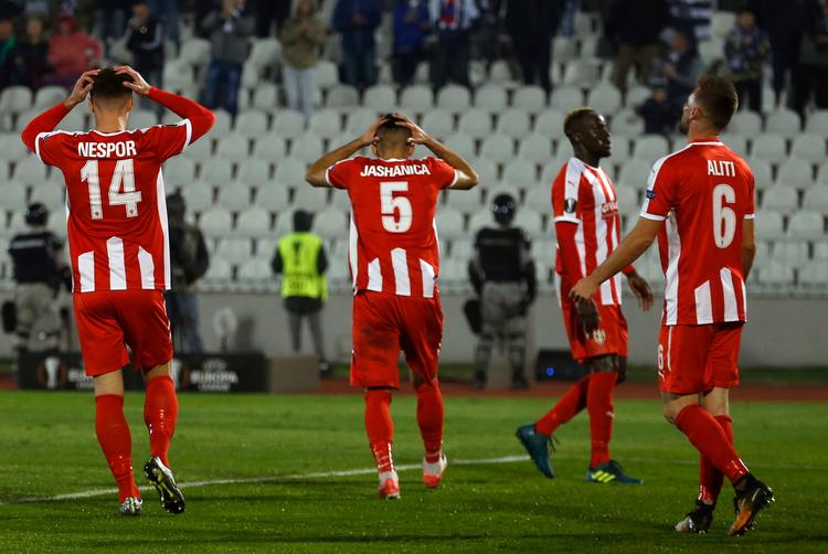 Albanske Skënderbeu - her i Europa League - er blevet udelukket fra europæiske turneringer i 10 år grundet matchfixing. Ingen af spillerne på billedet har umiddelbart noget med det at gøre. Foto: Darko Vojinovic/Ritzau Scanpix