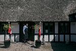 
    Politiken valfarter til Danmarks demokratiske mødesteder - og hører, hvad folk synes, valget egentlig handler om.
 Kroejeren Søren Fiil Paetch

   Foto: Jens Hartmann Schmidt/POLFOTO