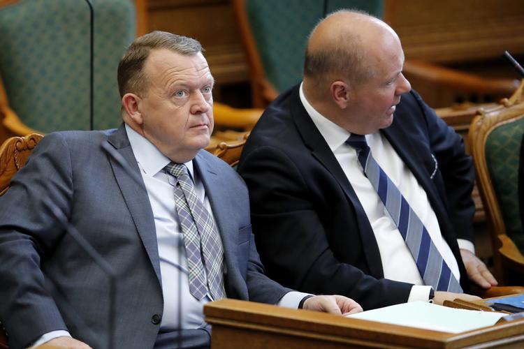 Søren Gade har vakt opsigt med udtalelser til Nordjyske efter EP-valget, men han har fået talt med Løkke. Her ses de sammen til Folketingets åbningsdebat. Foto: Jens Dresling/POLFOTO