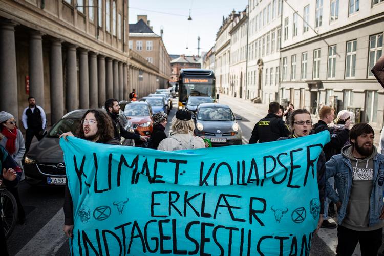 Velstand handler om mere end kroner og øre, synes både demonstranter og forskere.  Foto: Jens Hartmann Schmidt
   Foto: Jens Hartmann Schmidt/POLFOTO