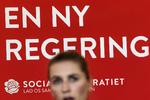 Mette Frederiksen (S) præsenterede mandag formiddag partiets ti mål, en S-ledet regering vil bruge som pejlemærker, hvis partiet vinder regeringsmagten efter valget.   Foto: Mads Nissen/POLFOTO