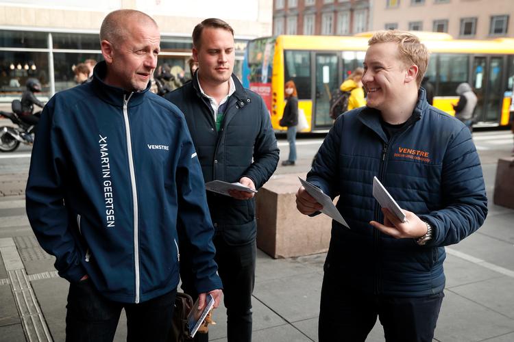 
    Venstres Martin Geertsen, til venstre i billedet, vil ikke bede hovedstadens indbyggere om at betale mere til andre kommuner i landet. 
   Foto: Jens Dresling/POLFOTO