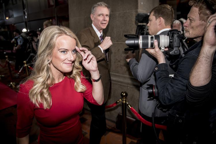 
    Klaus Riskær Pedersen og Pernille Vermund fra Nye Borgerlige ankommer til 'Det sidste ord' partilederdebat i TV 2s studie på Københavns Hovedbanegård. Foto: Mads Claus Rasmussen/Ritzau Scanpix