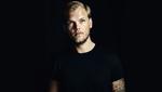  Tim Bergling, bedst kendt som Avicii, tog sit eget liv sidste år i en alder af kun 28. Hans posthume album 'Tim' er et opgør med maskinen Avichii og samtidigt en solidt popalbum med mindre fokus på klimakser. Foto: Sean Eriksson 