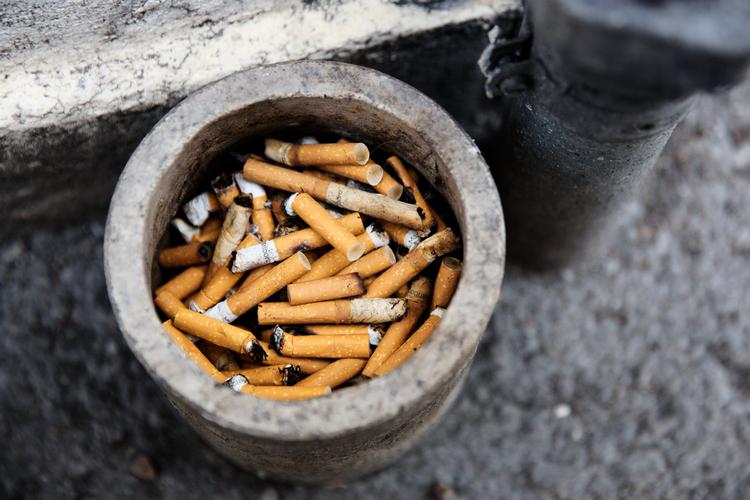 Det netop overståede folketingsvalg handlede blandt andet om cigaretlovgivning. Særligt et forslag var genialt, mener Listen. Foto: Emma Sejersen/POLFOTO