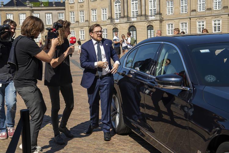 Simon Emil Ammitzbøll-Bille fotograferet i går, da han ankom til Amalienborg Slot, hvor han informererde dronningen om Liberal Alliances ønsker til ny statsminister. Foto: Thomas Sjørup/Ritzau Scanpix
